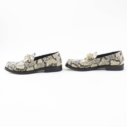 GUCCI loafers 700036 Embossed leather Beige black 38