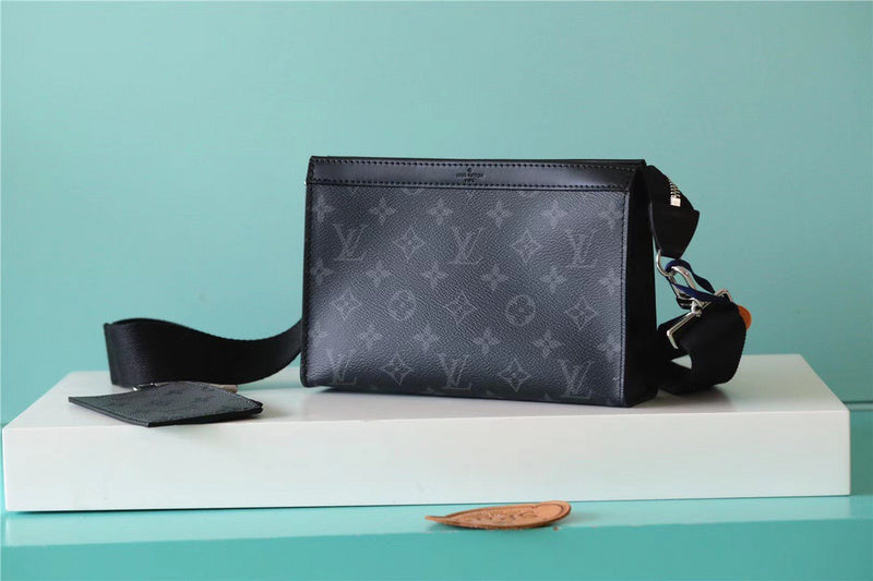 Alice bags - Louis Vuittons - 10247