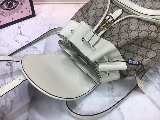 Gucci Bags - The Tote 1046