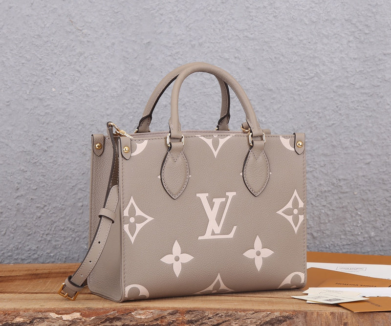 Alice Bags- Louis Vuittons - 16737