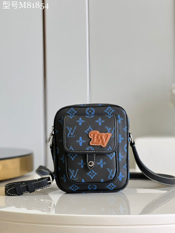 Alice Bags- Louis Vuittons - 16313