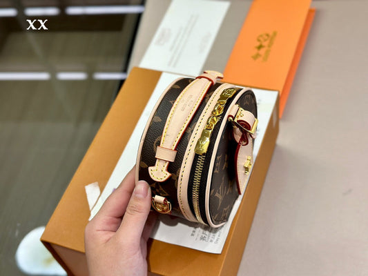 Alice bags - Louis Vuittons - 15043