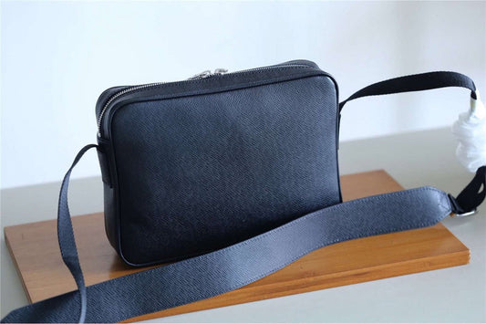 Alice bags - Louis Vuittons - 10198