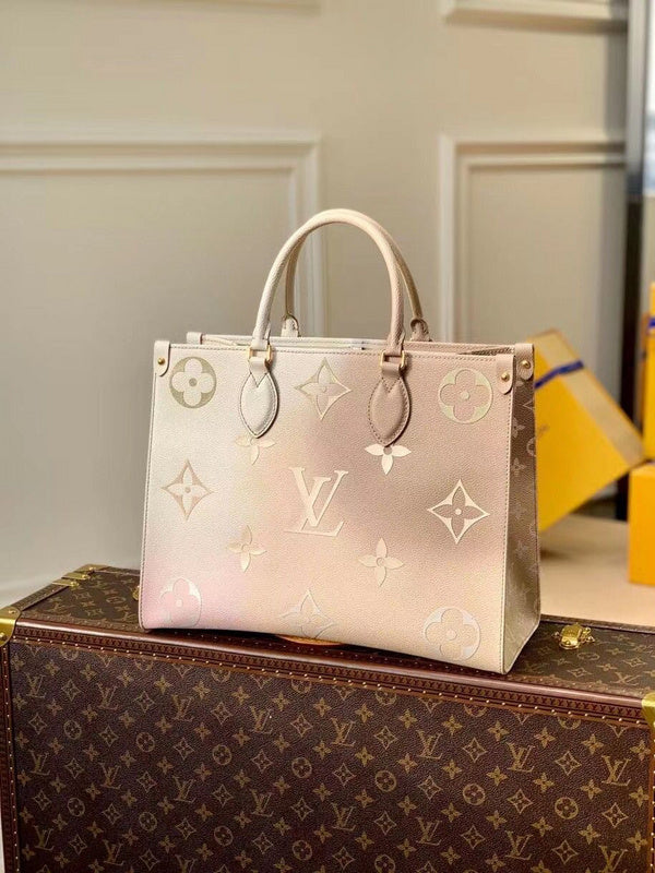 Alice Bags- Louis Vuittons - 16588