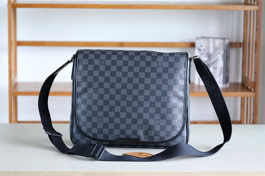 Alice bags - Louis Vuittons - 10469