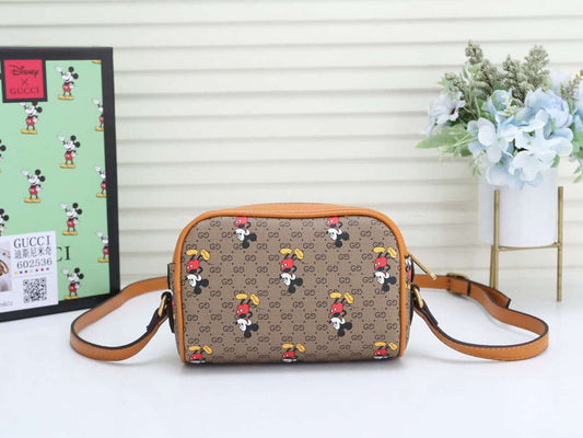 Gucci Bags - The Tote 774