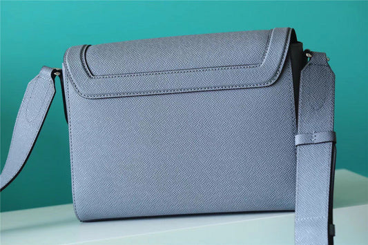 Alice bags - Louis Vuittons - 10261