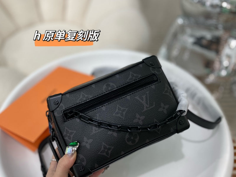 Alice bags - Louis Vuittons - 15074