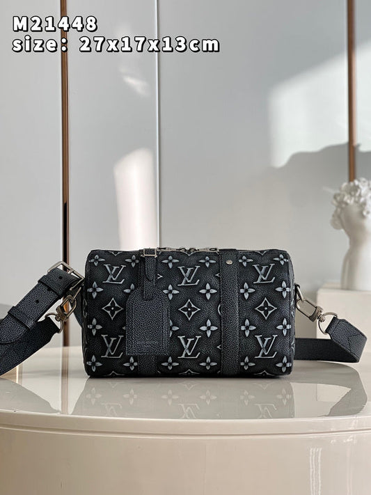 Alice Bags- Louis Vuittons - 16052
