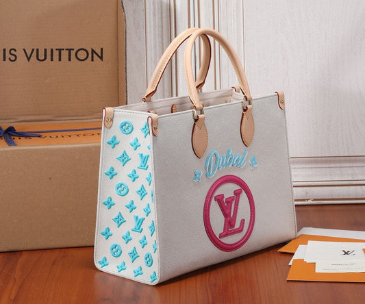 Alice Bags- Louis Vuittons - 16523