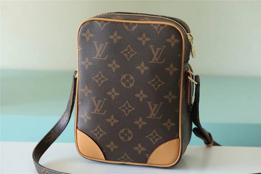 Alice bags - Louis Vuittons - 9997