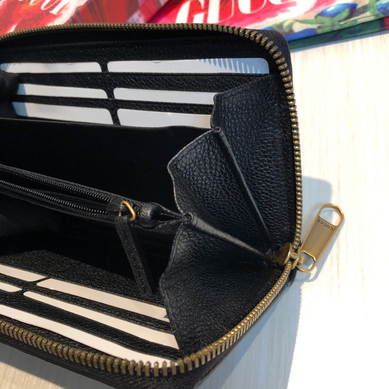 Gucci Luxury Bags 878
