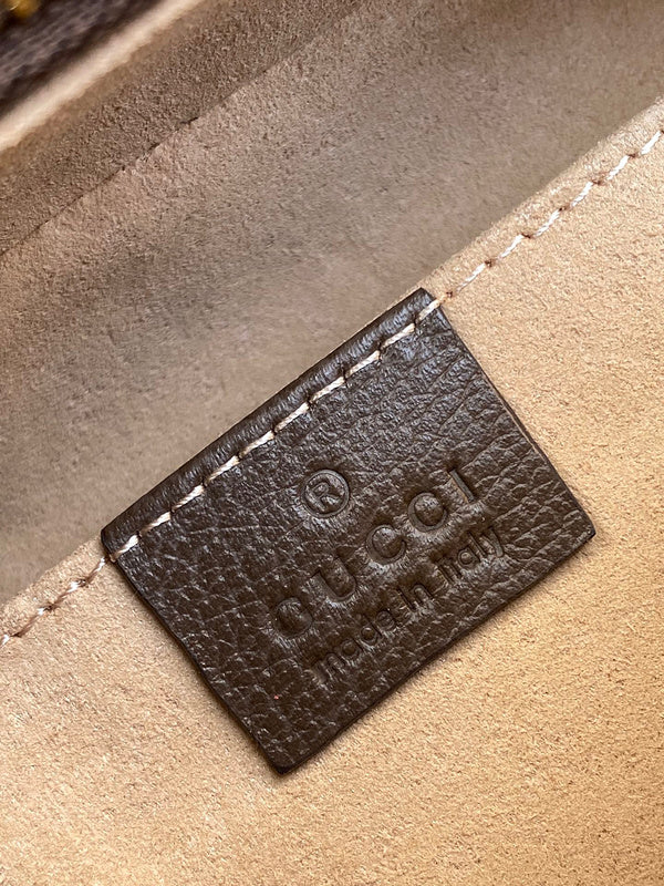 Gucci Luxury Bags 966