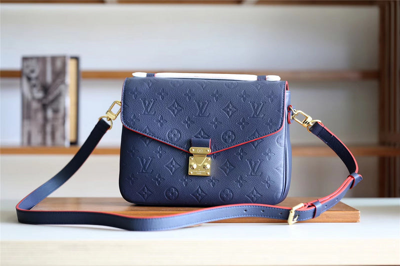 Alice bags - Louis Vuittons - 7820