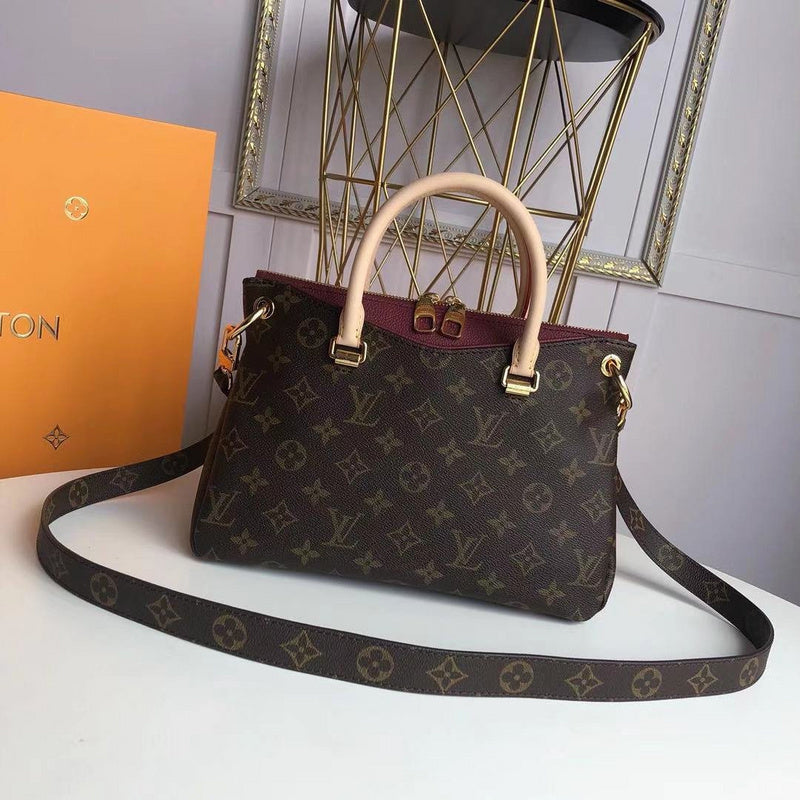 Alice bags - Louis Vuittons - 15561