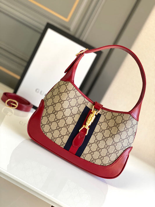 Gucci Luxury Bags 1051