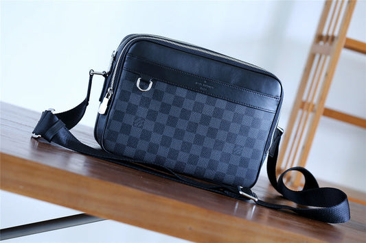 Alice bags - Louis Vuittons - 10075