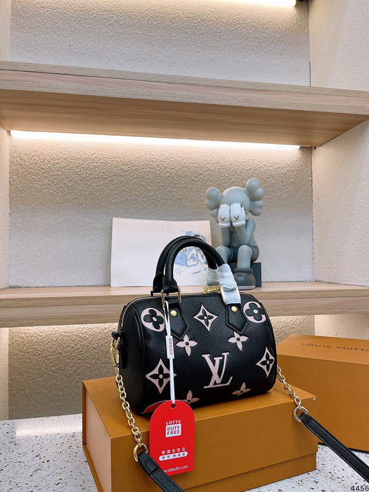 Alice bags - Louis Vuittons - 15144