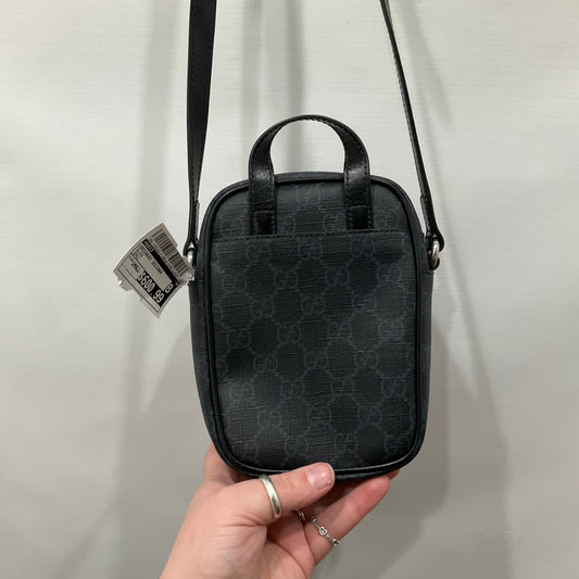 Crossbody Designer By Gucci Size: Small