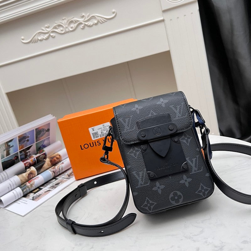 Alice Bags- Louis Vuittons - 16493
