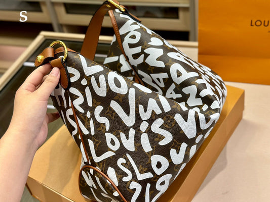Alice bags - Louis Vuittons - 15055