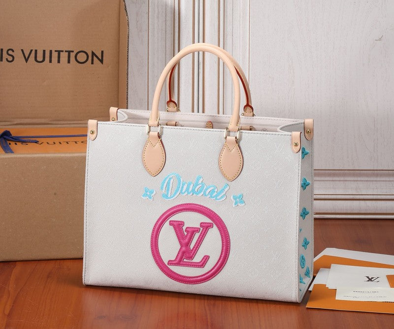 Alice Bags- Louis Vuittons - 16523