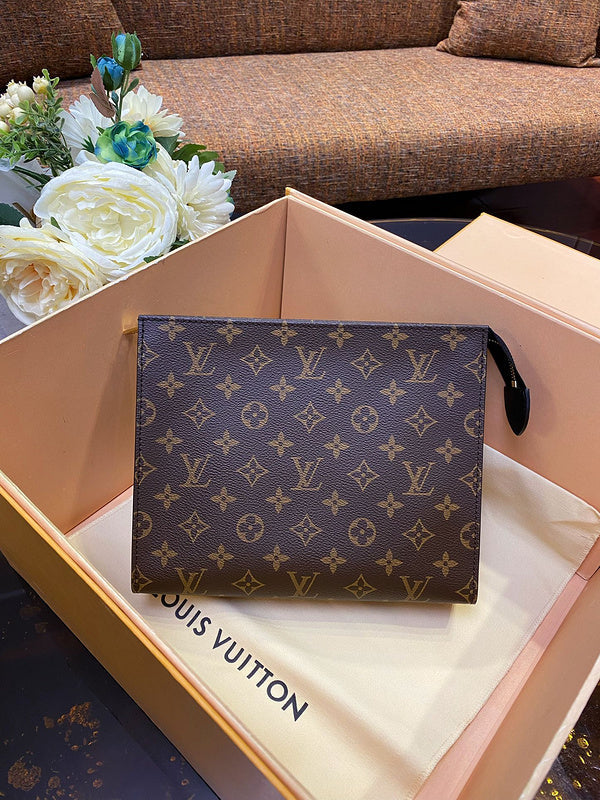 Alice Bags- Louis Vuittons - 16579