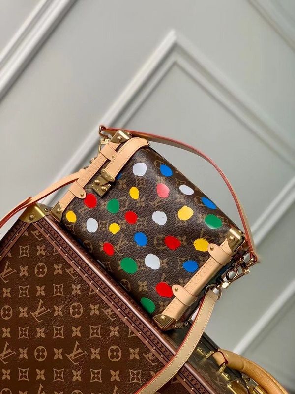 Alice Bags- Louis Vuittons - 15969