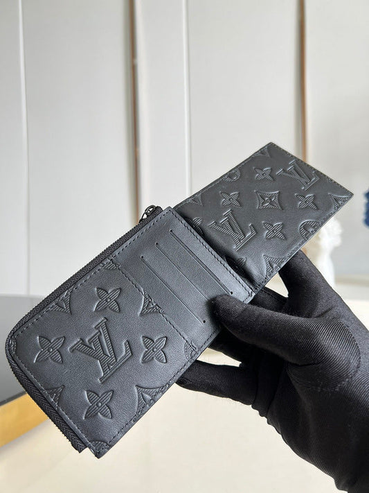 Alice Bags- Louis Vuittons - 16270