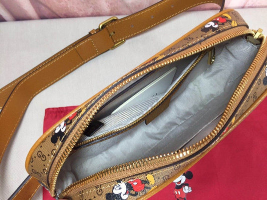 Gucci Bags - The Tote 778