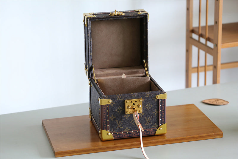 Alice bags - Louis Vuittons - 9540