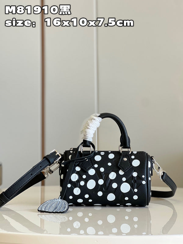 Alice Bags- Louis Vuittons - 15912