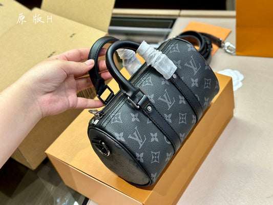 Alice bags - Louis Vuittons - 15040