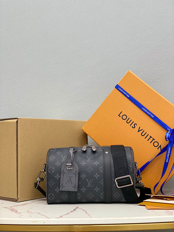 Alice Bags- Louis Vuittons - 16245