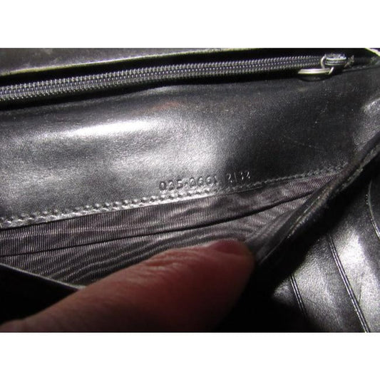 Gucci Black Leather With Chrome Jackie O Style Push Button Closure Checkbook Size Wallet