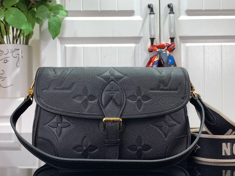 Alice bags - Louis Vuittons - 15660