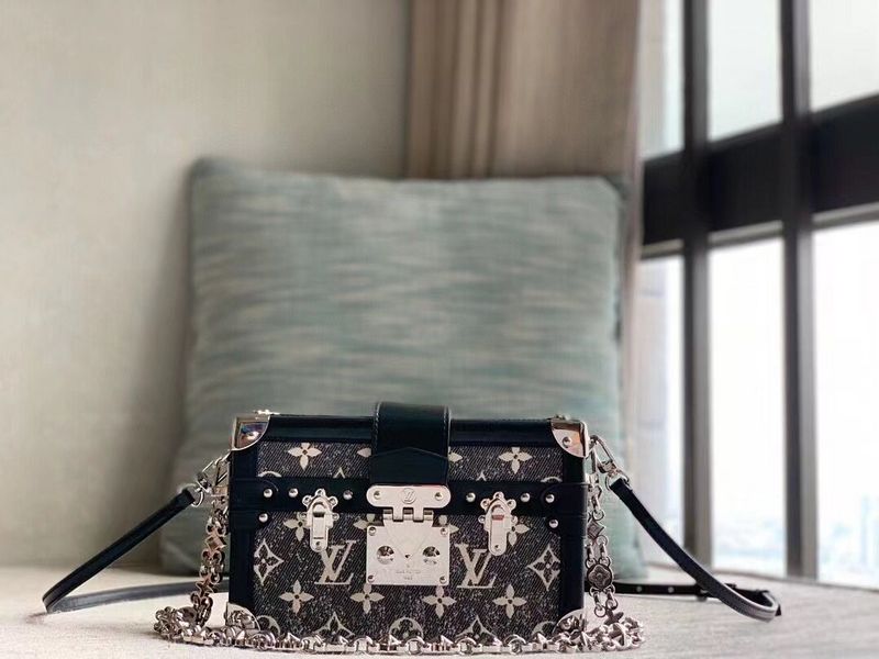 Alice Bags- Louis Vuittons - 16028