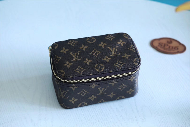 Alice bags - Louis Vuittons - 9204