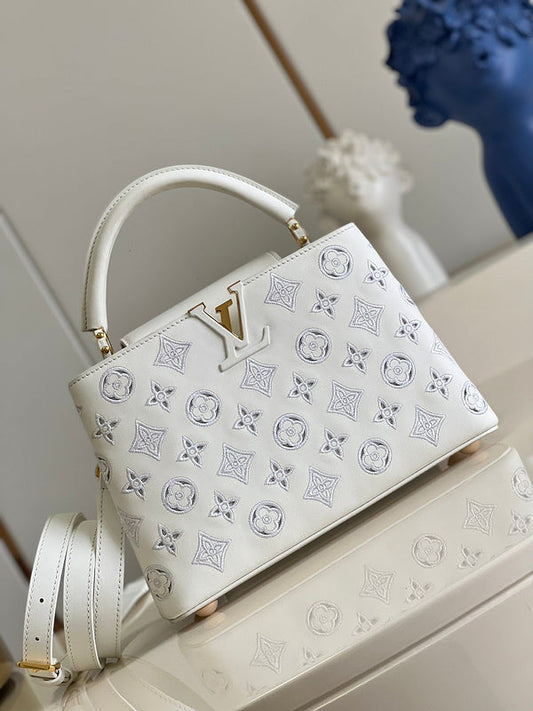 Alice Bags- Louis Vuittons - 16120