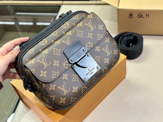 Alice bags - Louis Vuittons - 14985