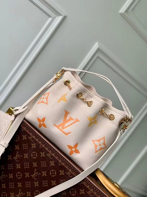 Alice bags - Louis Vuittons - 15366
