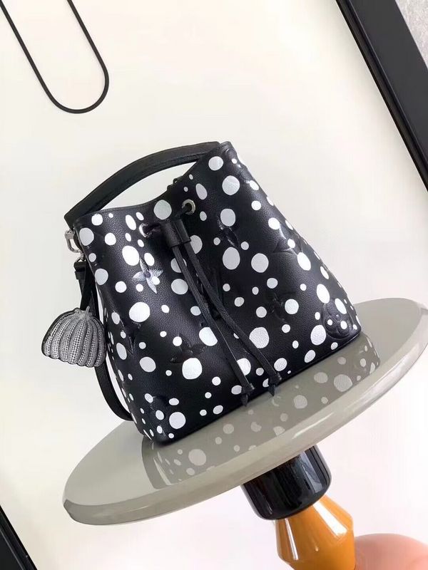 Alice bags - Louis Vuittons - 15262