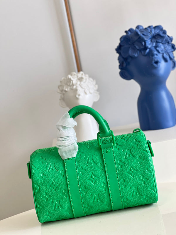 Alice Bags- Louis Vuittons - 16422