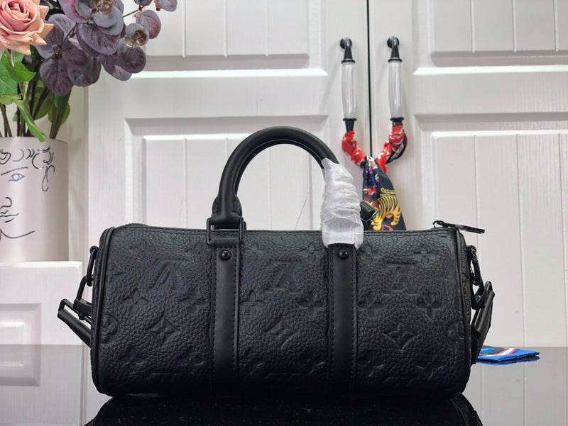 Alice Bags- Louis Vuittons - 16535