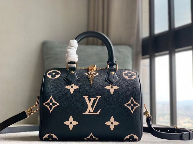 Alice bags - Louis Vuittons - 15683