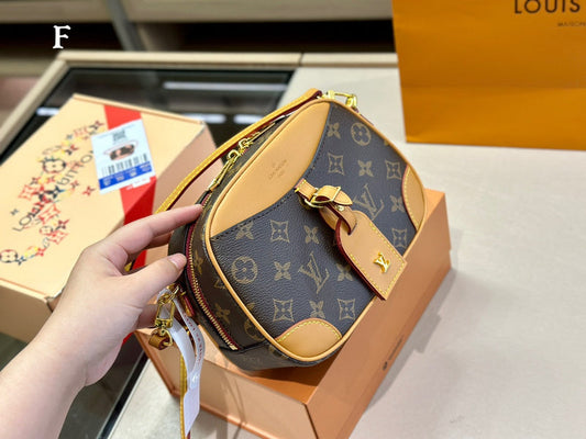 Alice bags - Louis Vuittons - 15035