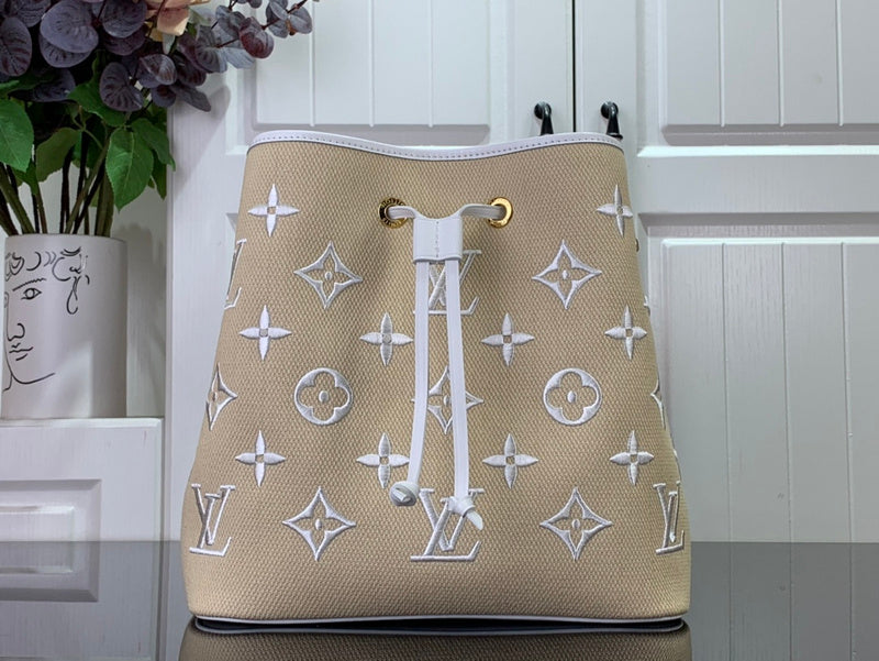 Alice bags - Louis Vuittons - 15241