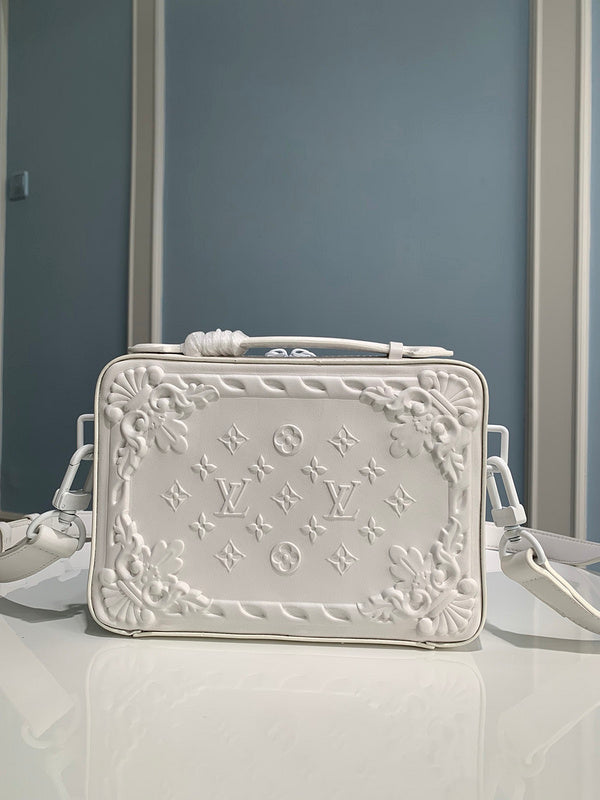 Alice bags - Louis Vuittons - 15410