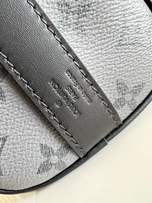 Alice Bags- Louis Vuittons - 16306