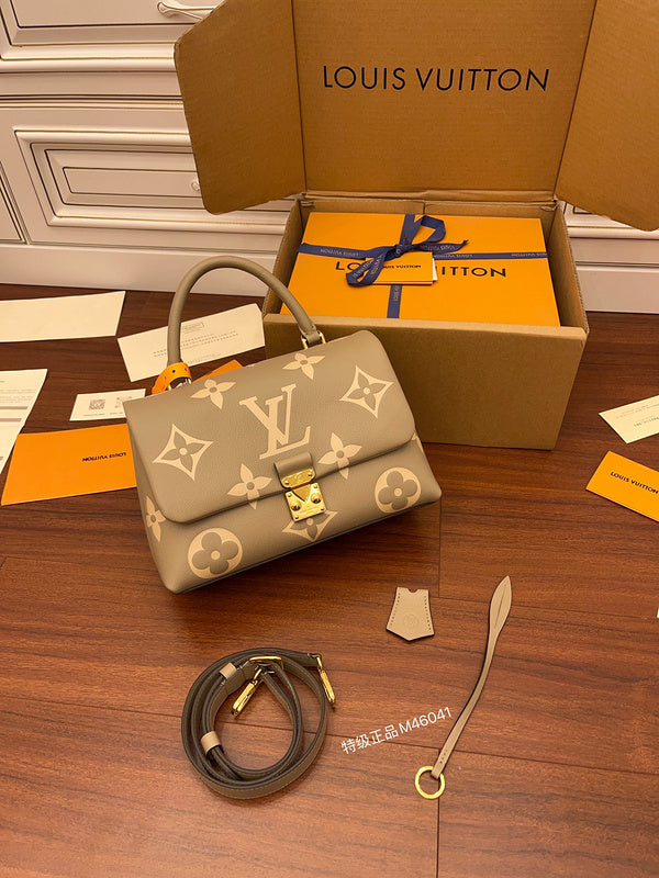 Alice Bags- Louis Vuittons - 16409